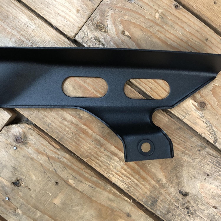 Indian Scout Bobber vented upper belt guard - textured black